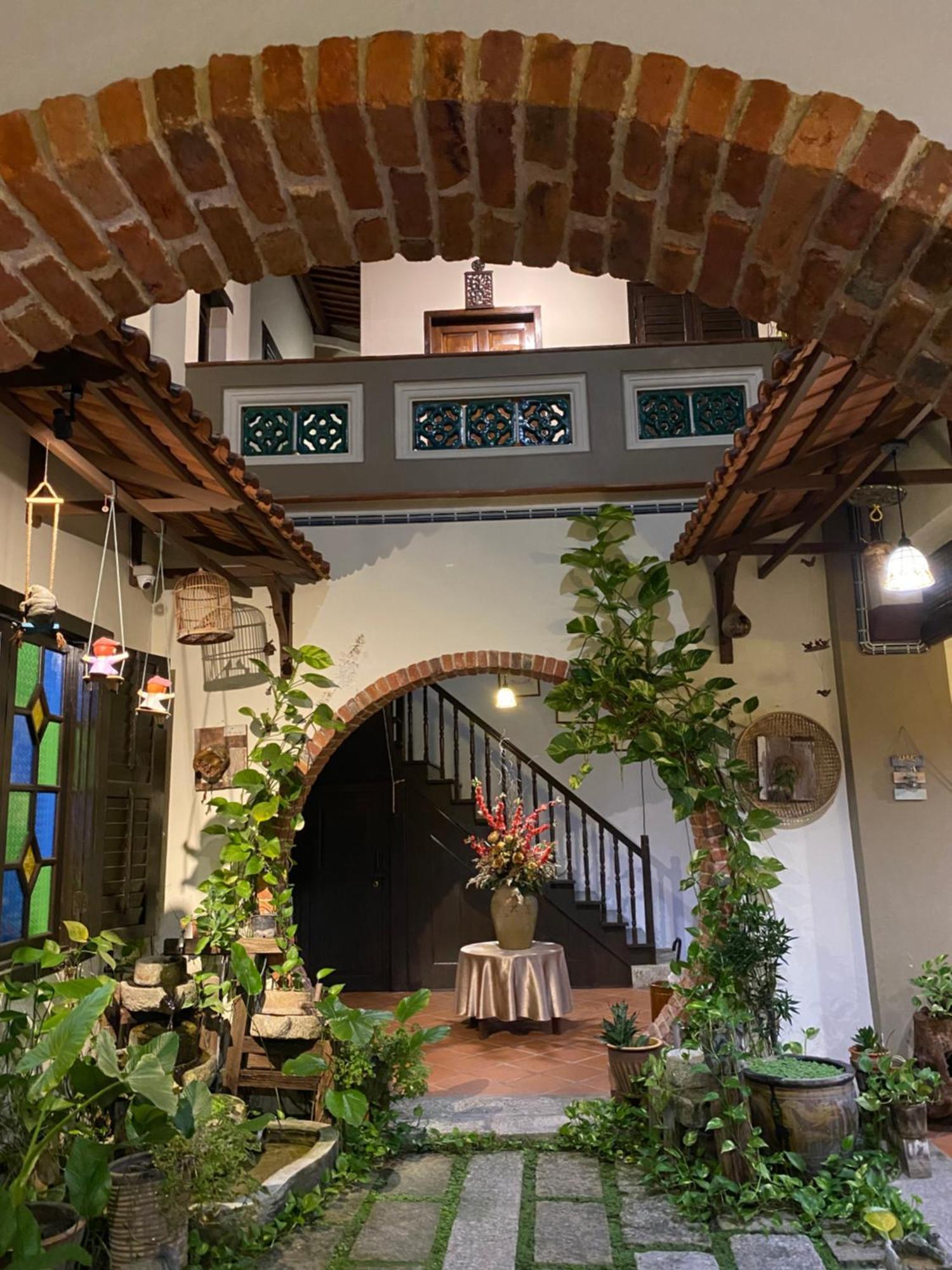 Отель Ke-Lan-Tan House Джорджтаун Экстерьер фото