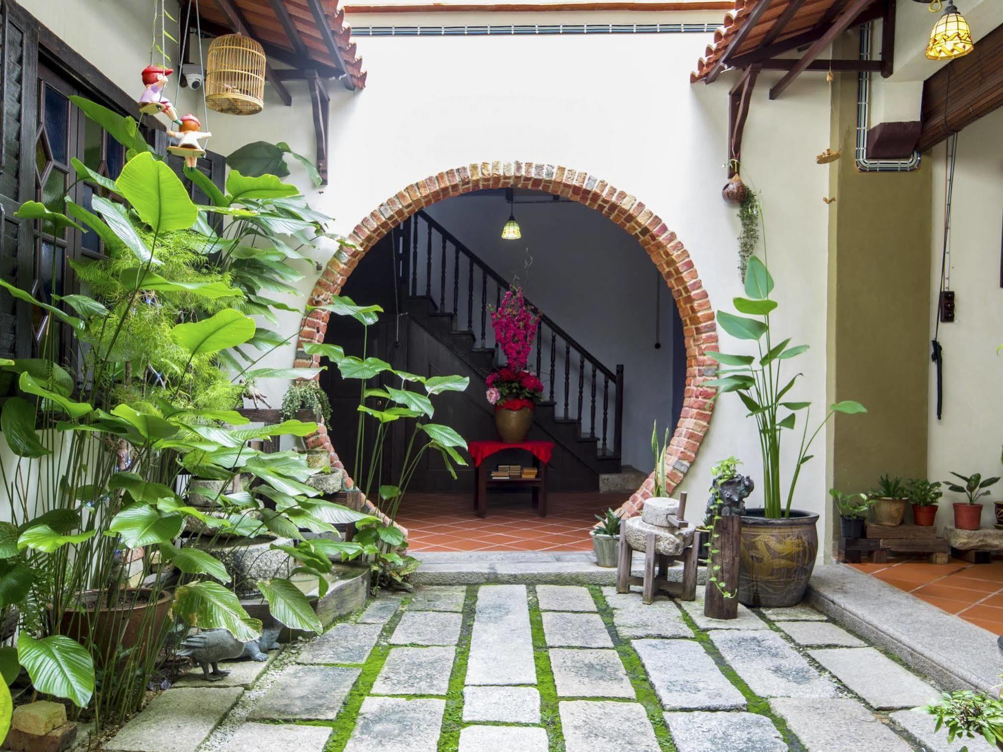 Отель Ke-Lan-Tan House Джорджтаун Экстерьер фото